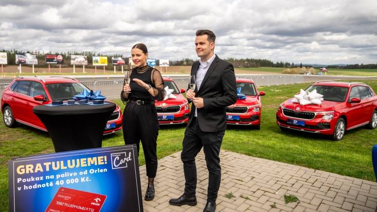 Pavel Kulfánek + Katka Vodáková